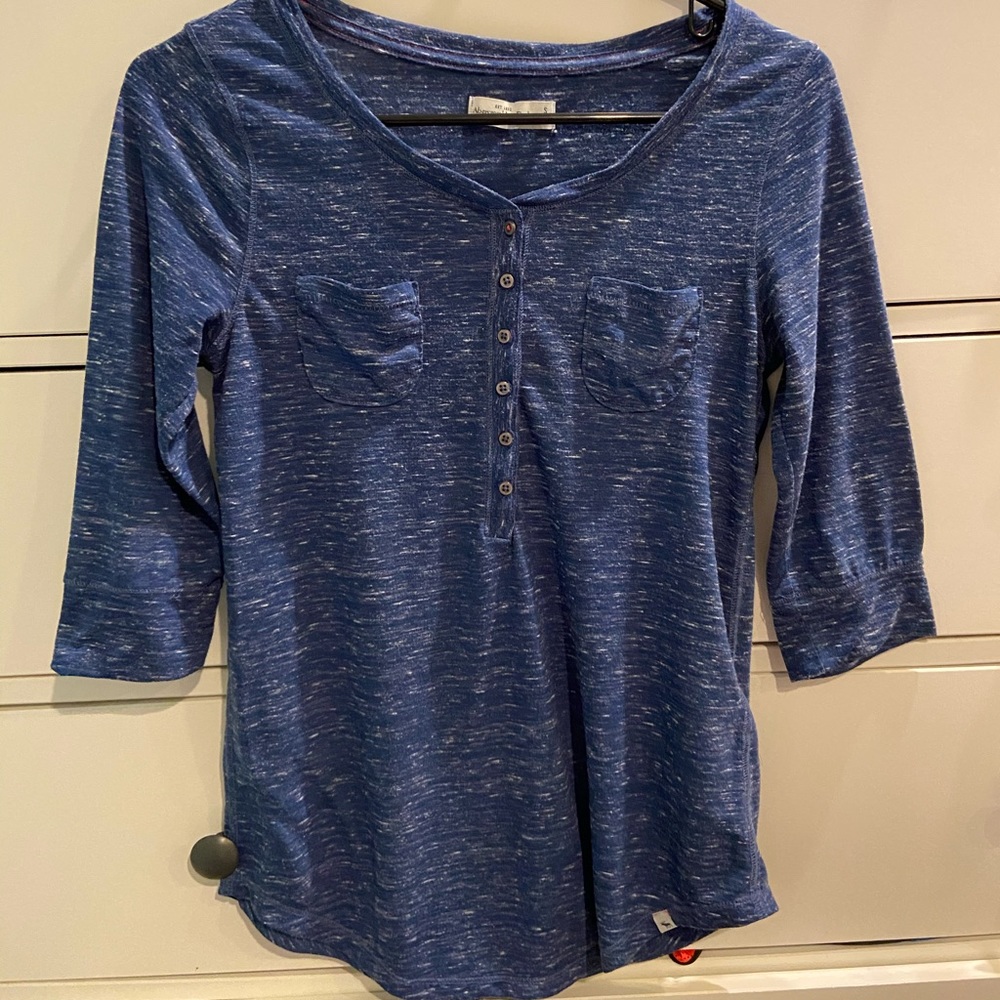 Henley shirt 3/4 sleeve